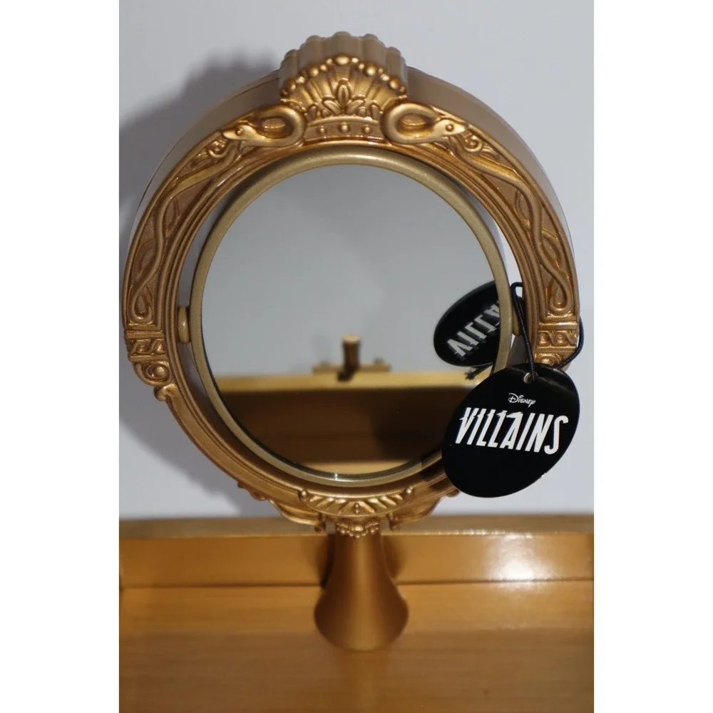 Bath & Body Works Disney VILLAINS Evil Queen Magic Mirror Body Care Tray LIGHTS